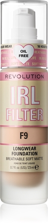 Makeup Revolution IRL Filter pitkäkestoinen mattapinnan antava meikkivoide