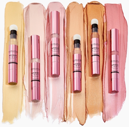 Makeup Revolution Bright Light кремообразен озарител