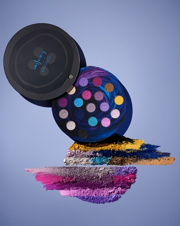 Makeup Revolution X Coraline Button Eye akių šešėlių paletė