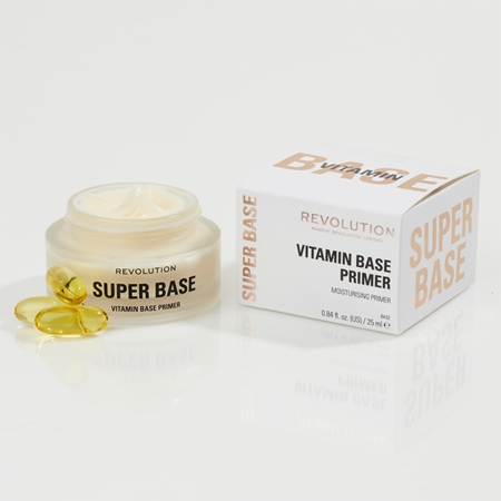 Makeup Revolution Super Base Fuktgivande sminkprimer