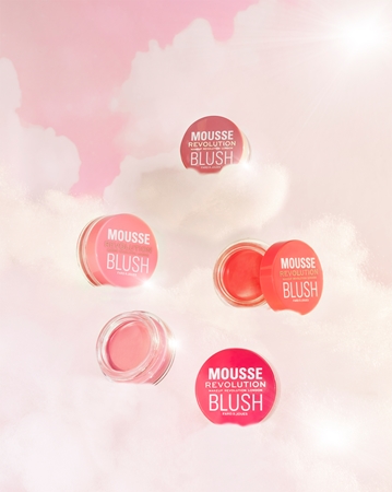 Makeup Revolution Mousse Põsepuna