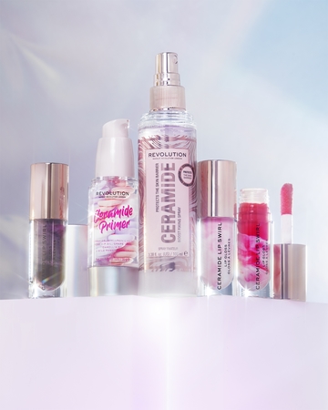 Makeup Revolution Ceramide Boost fixační sprej na make-up
