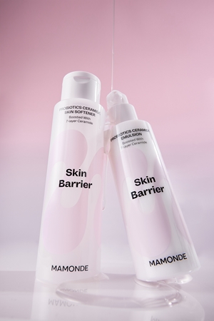 MAMONDE Skin Barrier Probiotics Ceramide Skin Softener Soothing And Hydrating Toner to strengthen the skin barrier