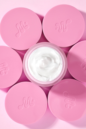 MAMONDE Flora Glow Rose Smoothing Cream Intensive Smoothing Cream with moisturising effect