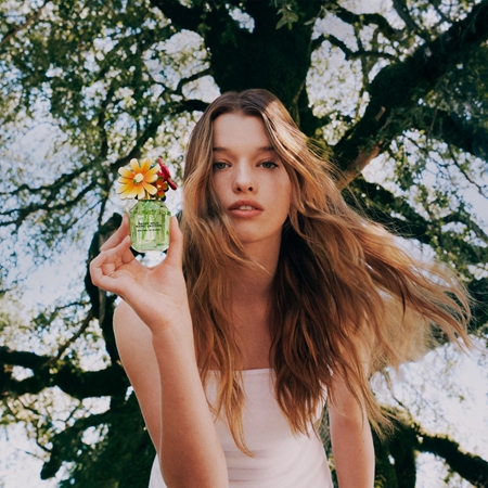 Marc Jacobs Daisy Wild Eau so Intense парфумована вода з можливістю повторного наповнення для жінок