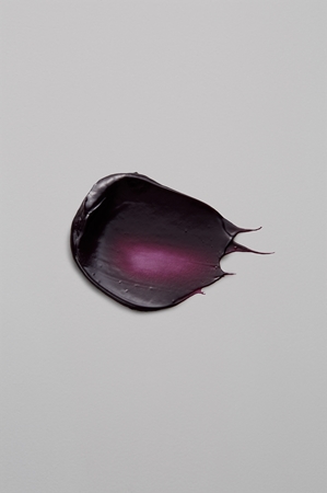 Maria Nila Colour Refresh Vivid Violet gyengéd tápláló maszk tartós színes pigmentekkel
