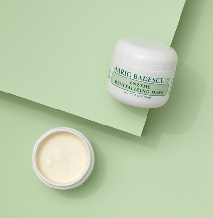 Mario Badescu Enzyme Revitalizing Mask enzymová pleťová maska pro rozjasnění a hydrataci