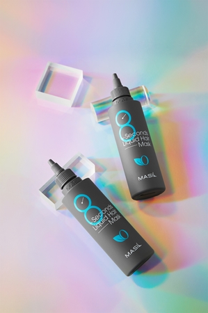 MASIL 8 Seconds Liquid Hair intense regenerating mask for hair that lacks volume