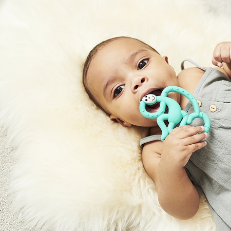 Matchstick Monkey Mini Monkey Teether mordedor con aditivo antimicrobiano