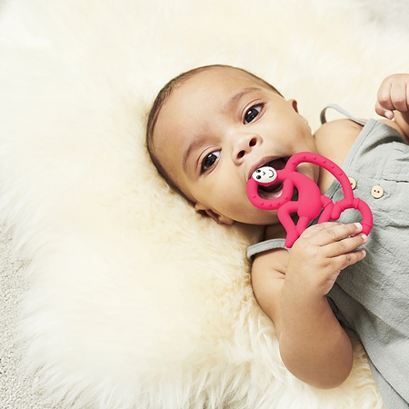 Matchstick Monkey Mini Monkey Teether dentaruolo con un ingrediente antimicrobico