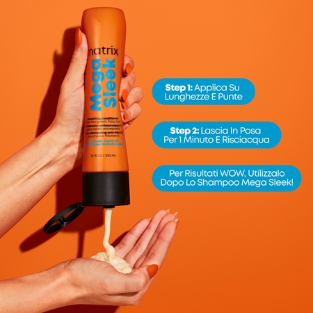 Matrix Mega Sleek Smoothing Conditioner balsamo per capelli ribelli e crespi