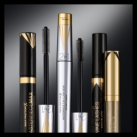 Max Factor Masterpiece eyeliner rezistent la apa cu efect matifiant