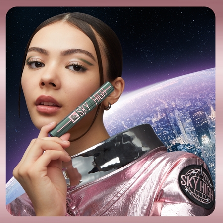 MAYBELLINE NEW YORK Lash Sensational Sky High apimties suteikiantis ir blakstienas ilginantis tušas