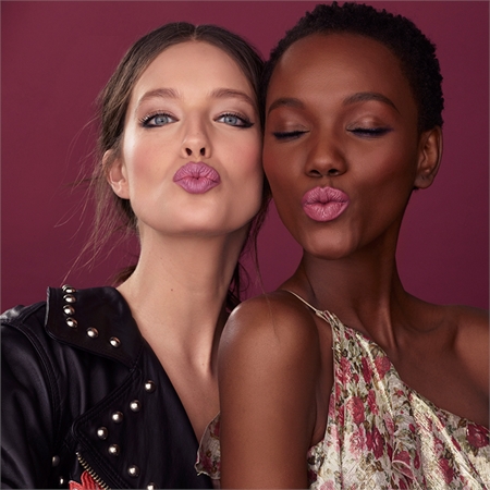 MAYBELLINE NEW YORK Color Sensational Smoked Roses barra de labios hidratante