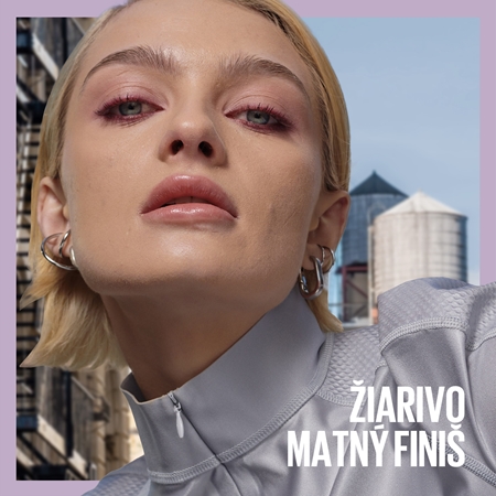 MAYBELLINE NEW YORK SuperStay Lumi-Matte ľahký make-up pre dlhotrvajúci efekt