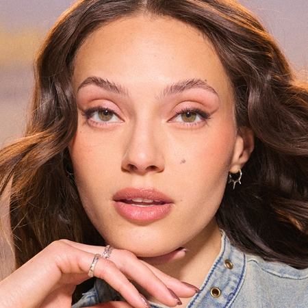 MAYBELLINE NEW YORK Sculpting Stix automatyczna kredka do powiek z pędzelkiem