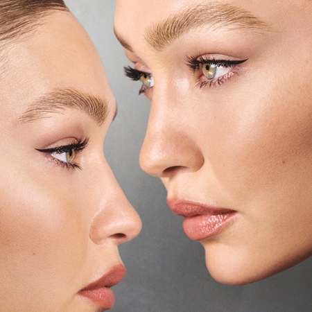 MAYBELLINE NEW YORK Brow Inserts creion pentru sprancene perie 2 in 1