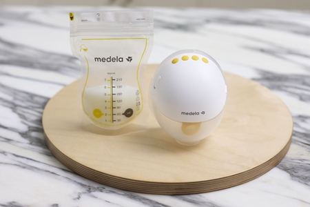 Medela Motion InBra™ Single breast pump