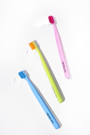MEDIBLANC KIDS & JUNIOR Ultra Soft dječja četkica za zube ultra soft