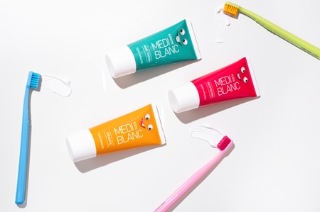 MEDIBLANC KIDS & JUNIOR Ultra Soft zubní kartáček pro děti ultra soft