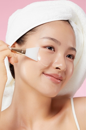 medicube Collagen Night Wrapping Mask zpevňující maska na noc s kolagenem