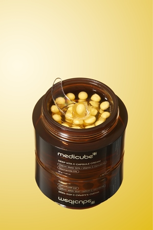 medicube Deep Vita C Capsule Cream Brightening Cream for Skin with Hyperpigmentation