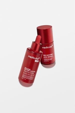 medicube Red Succinic Acid Serum Brightening Serum with moisturising effect