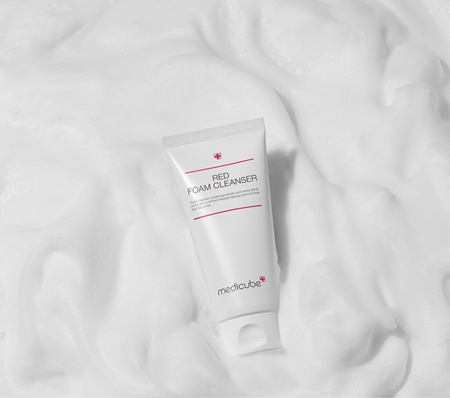 medicube Red Foam Cleanser Deep-Cleansing Mousse with soothing effect