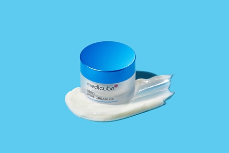 medicube Zero Pore Cream 2.0 Moisturizing Facial Cream to minimise pores