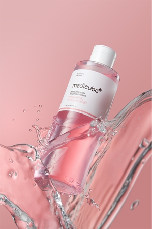 medicube PDRN Pink Cica Soothing Toner brightening facial toner with firming effect