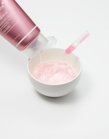 medicube PDRN Booster Gel Moisturizing Gel to brighten and smooth the skin