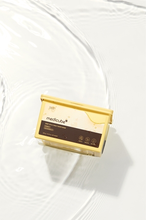 medicube Deep Vita C Daily Quick Mask Moisturising face sheet mask to even out skin tone