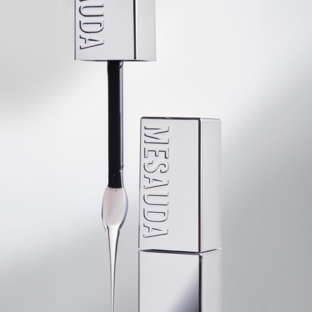 Mesauda Lip Phenom plumping lip gloss pH-reactive