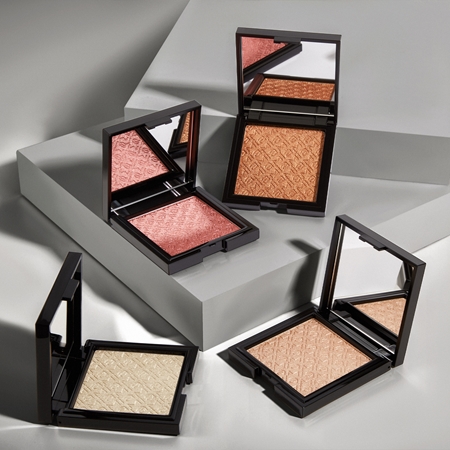 Mia Cosmetics Light Builder Professionaalne valgustneelav presspuuder