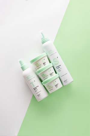 milk_shake Milk Shake Lifestyling Texturizing Spritz sprej pro objem vlasů
