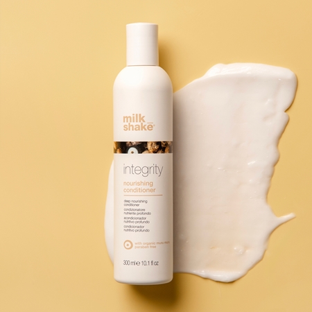 milk_shake® Integrity Set with Conditioner zestaw do włosów słabych i zniszczonych