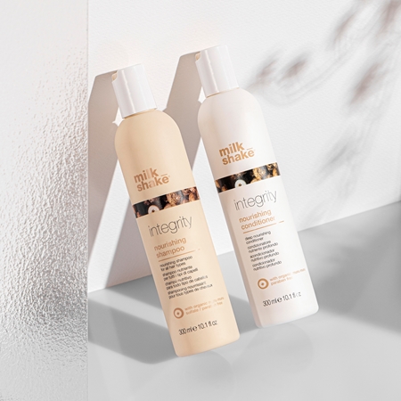 milk_shake® Integrity Set with Conditioner zestaw do włosów słabych i zniszczonych