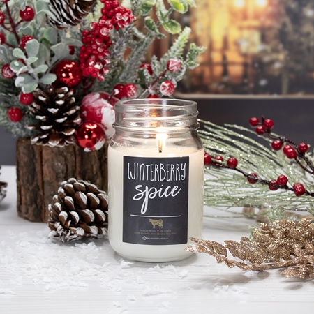 Milkhouse Candle Co. Farmhouse Winterberry Spice doftljus