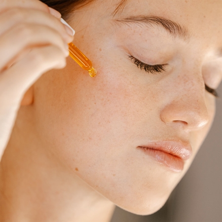 Mimitika Sun-Kissed Glow Serum straffendes Serum