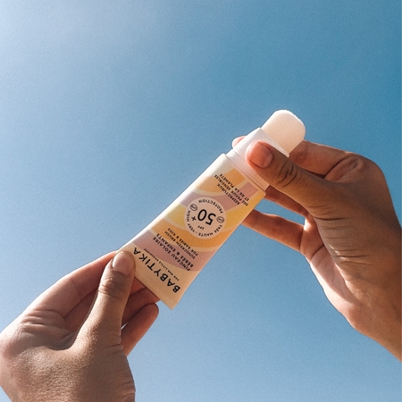 Mimitika Babytika Sunscreen Brush SPF 50+ crème solaire pour bébé avec applicateur