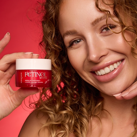 Miraculum AGE-SYNERGY RETINOL 0.05% crème de nuit active pour réduire les taches pigmentaires au rétinol