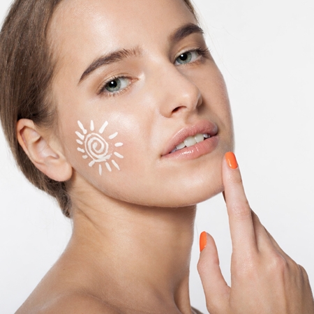 Miraculum Dermo-Shield Protect creme de dia protetor SPF 50