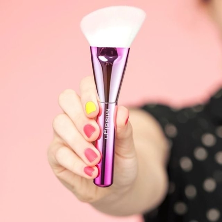 Misslyn Face Shaping Brush Rouge børste