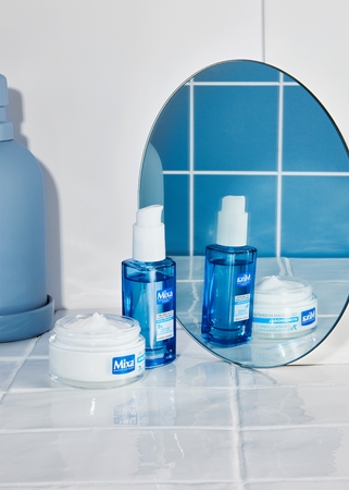 Mixa HYALUROGEL HYALUROGEL serum do twarzy dla cery wrażliwej