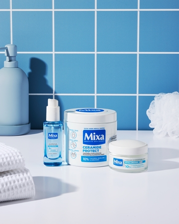 Mixa HYALUROGEL HYALUROGEL serum do twarzy dla cery wrażliwej