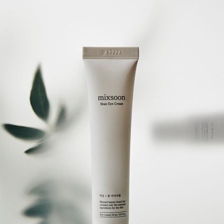 mixsoon Bean Eye Cream crème rafraîchissante yeux avec des ingrédients fermentés