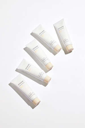 mixsoon Bean Sun Serum Protective Serum with moisturising effect