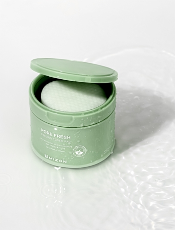 Mizon Pore Fresh Exfoliating Cotton Pads for sensitive acne-prone skin