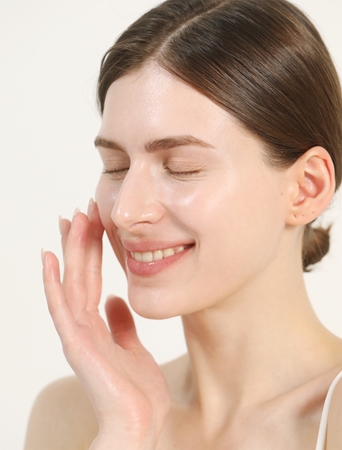 Mizon 7 Vegan Peptide Booster Serum Fortifying Serum with lifting effect