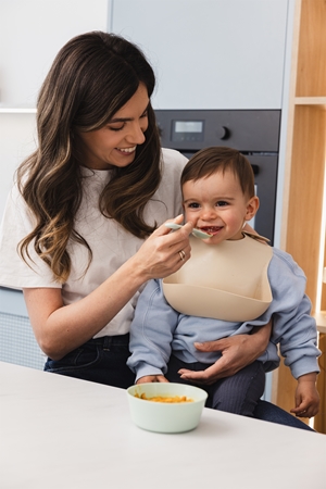 Momini Nutriblend multipurpose device 6-in-1
